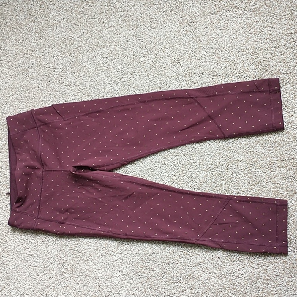 Lululemon Special Edition: *Nightfall Reflective Pace Rival Crop Bordeaux